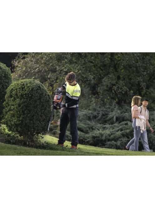 Husqvarna 522iHD60 akkumulátoros sövényvágó - Alapgép