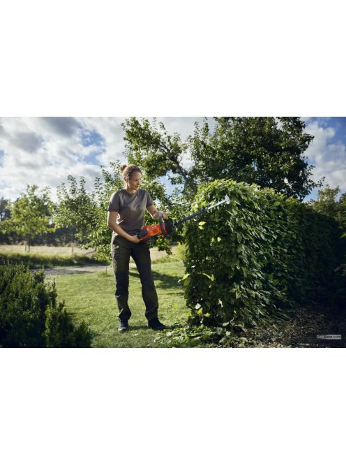 Husqvarna 322iHD60 akkumulátoros sövényvágó - Alapgép