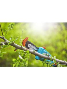   GARDENA TCS 20/18V P4A Teleszkópos ágvágó  akkumulátor nélkül 14770-55