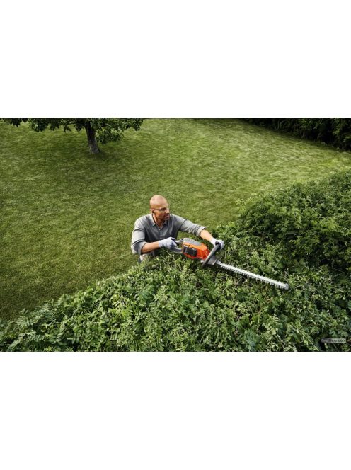 Husqvarna 215iHD45 akkumulátoros sövényvágó - KIT