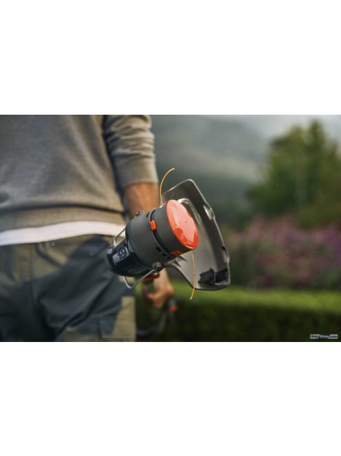 Husqvarna Aspire™ T28-P4A szegélynyíró - csak a gép