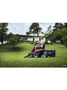   Husqvarna R200iX akkumulátoros Rider Combi 103i vágóasztallal