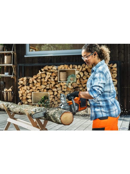 Husqvarna 230i akkumulátortos láncfűrész - KIT
